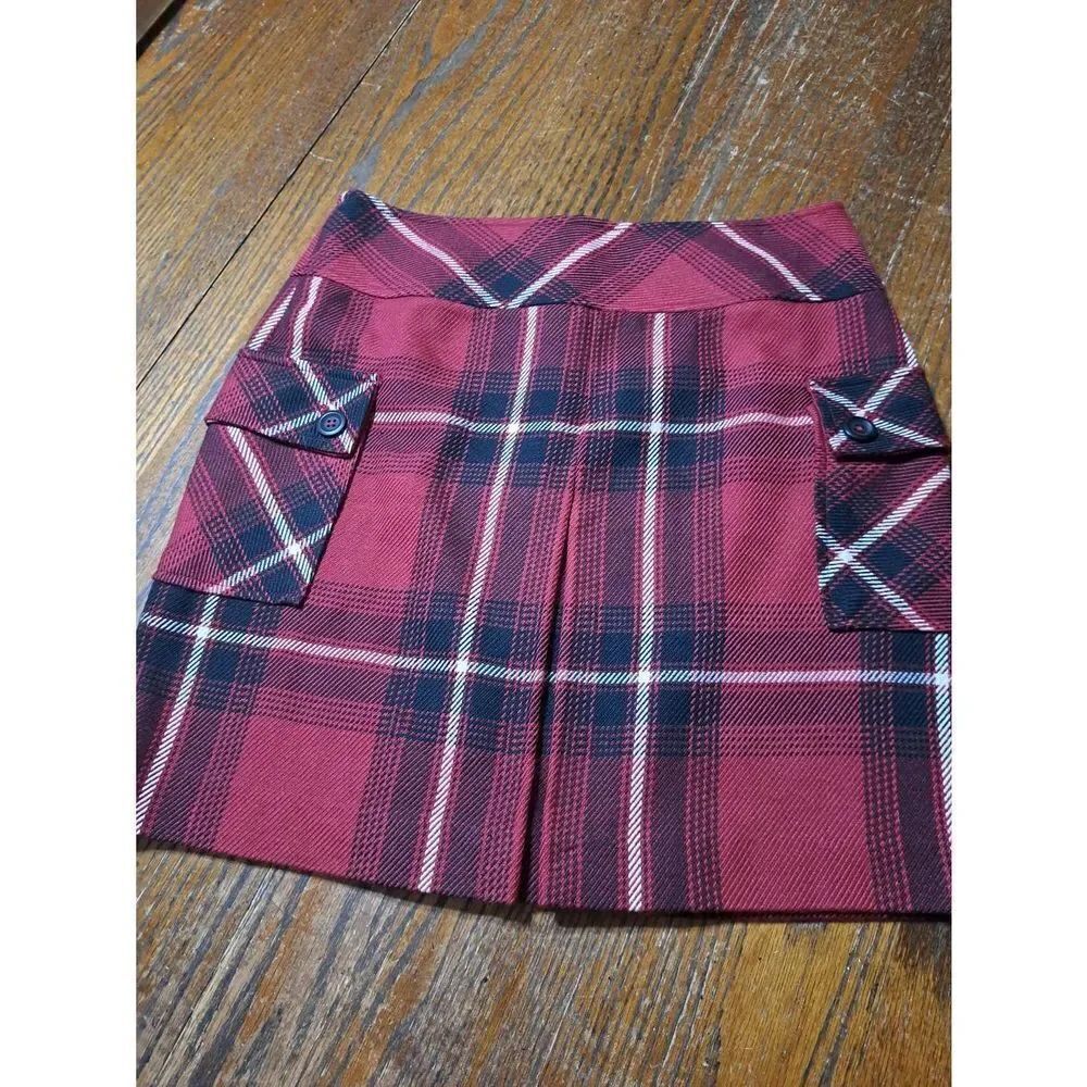 Size 4 Mossimo Burgandy Black Plaid Pleated Mini Skirt with Pockets